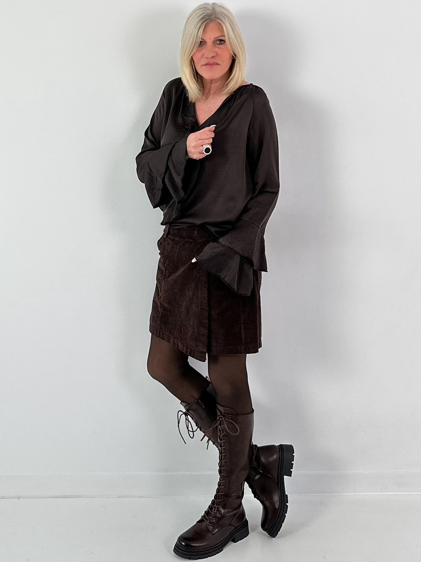 Blouse met volants model "Lush Light" - koffie