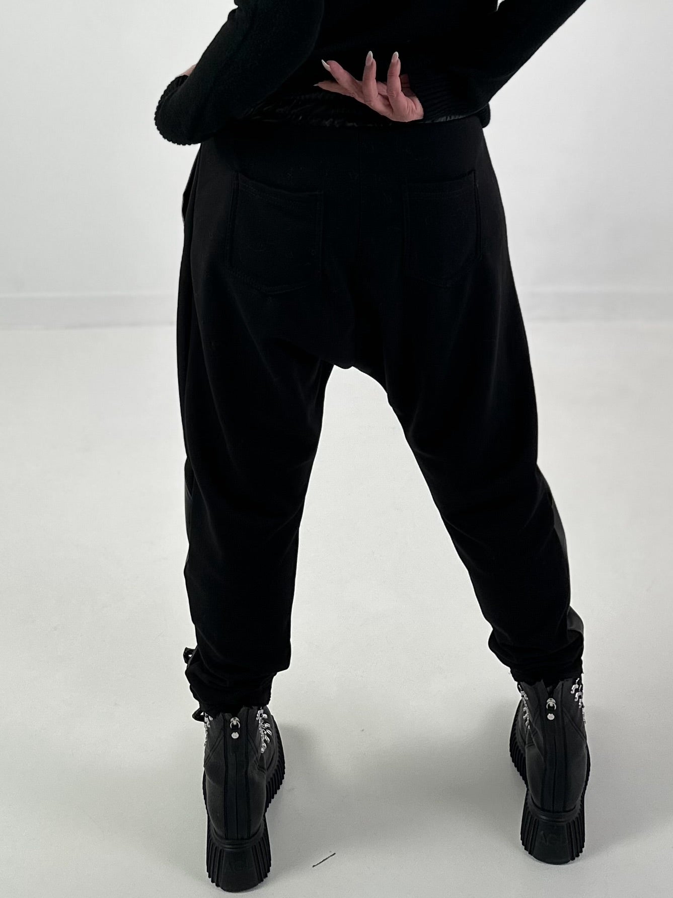 Baggy broek model "Love Duo" - zwart