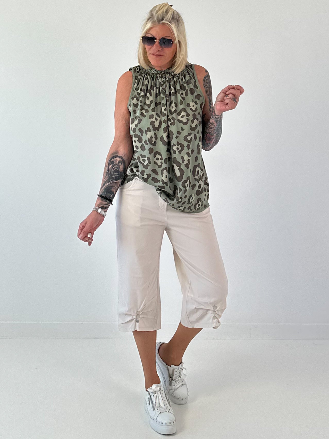 Striped top with ruffled collar - taupe-dark brown