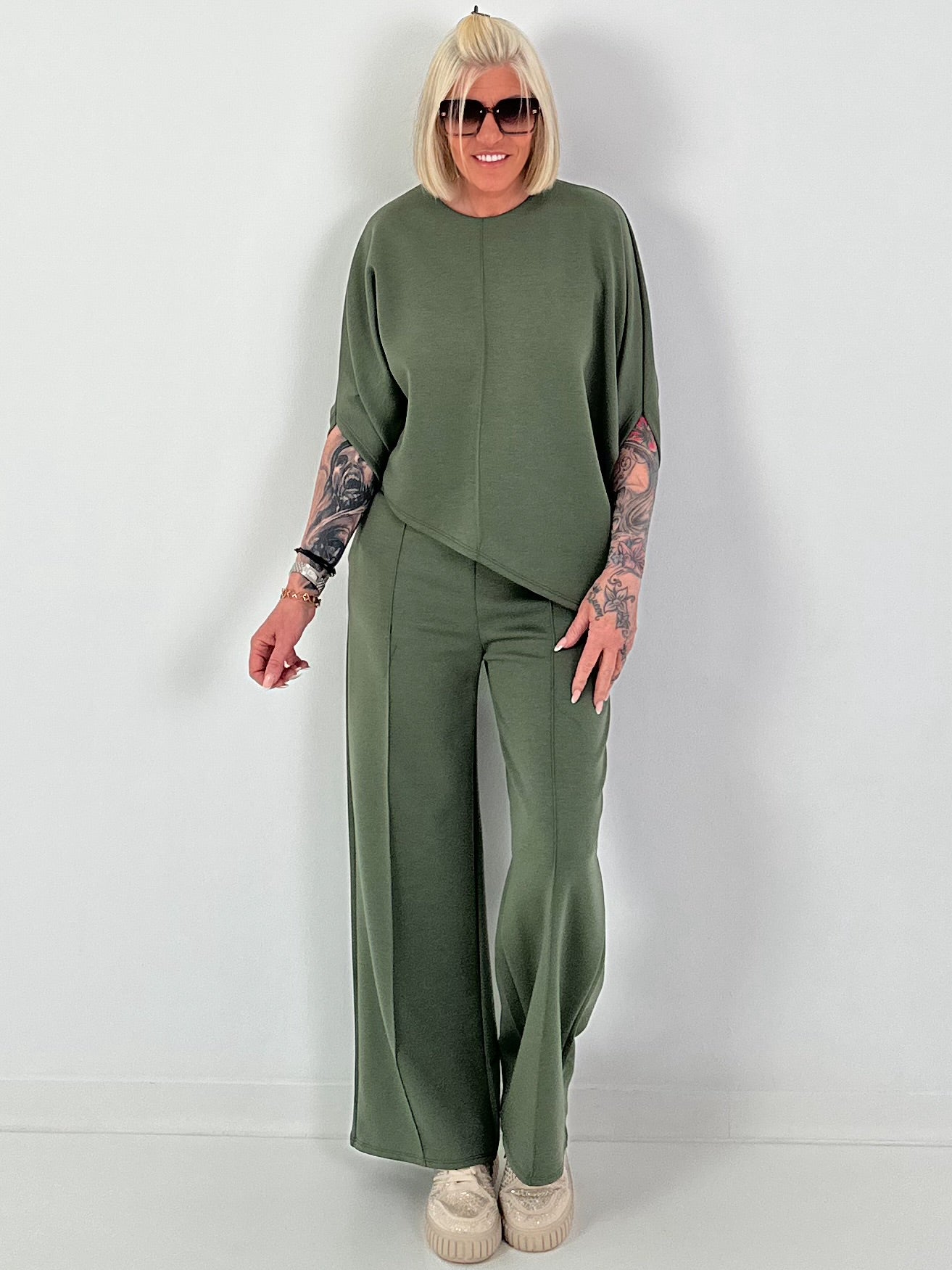 Two-piece set with asymmetrical shirt - khaki