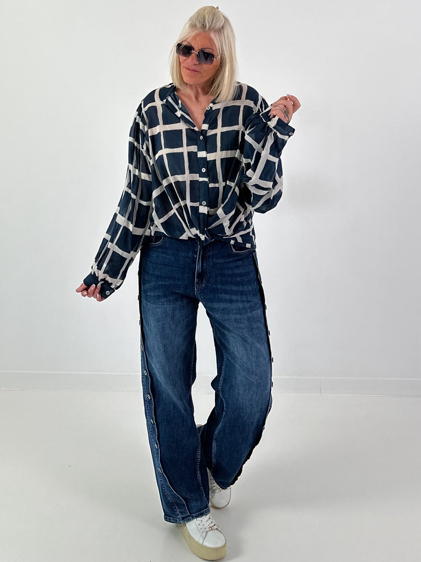 Lightweight blouse with graphic pattern - night blue - beige