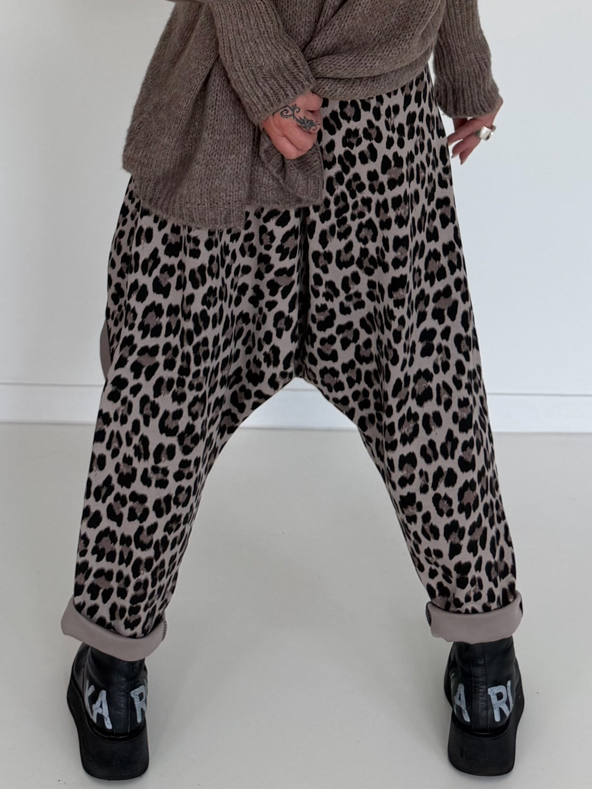 Haremhose im Leo-Print - taupe-mehrfarbig