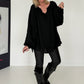 Oversized Sweater mit V-Neck und Inside-Out-Nähten - schwarz ( lieferbar ab ca. 16.10.26)