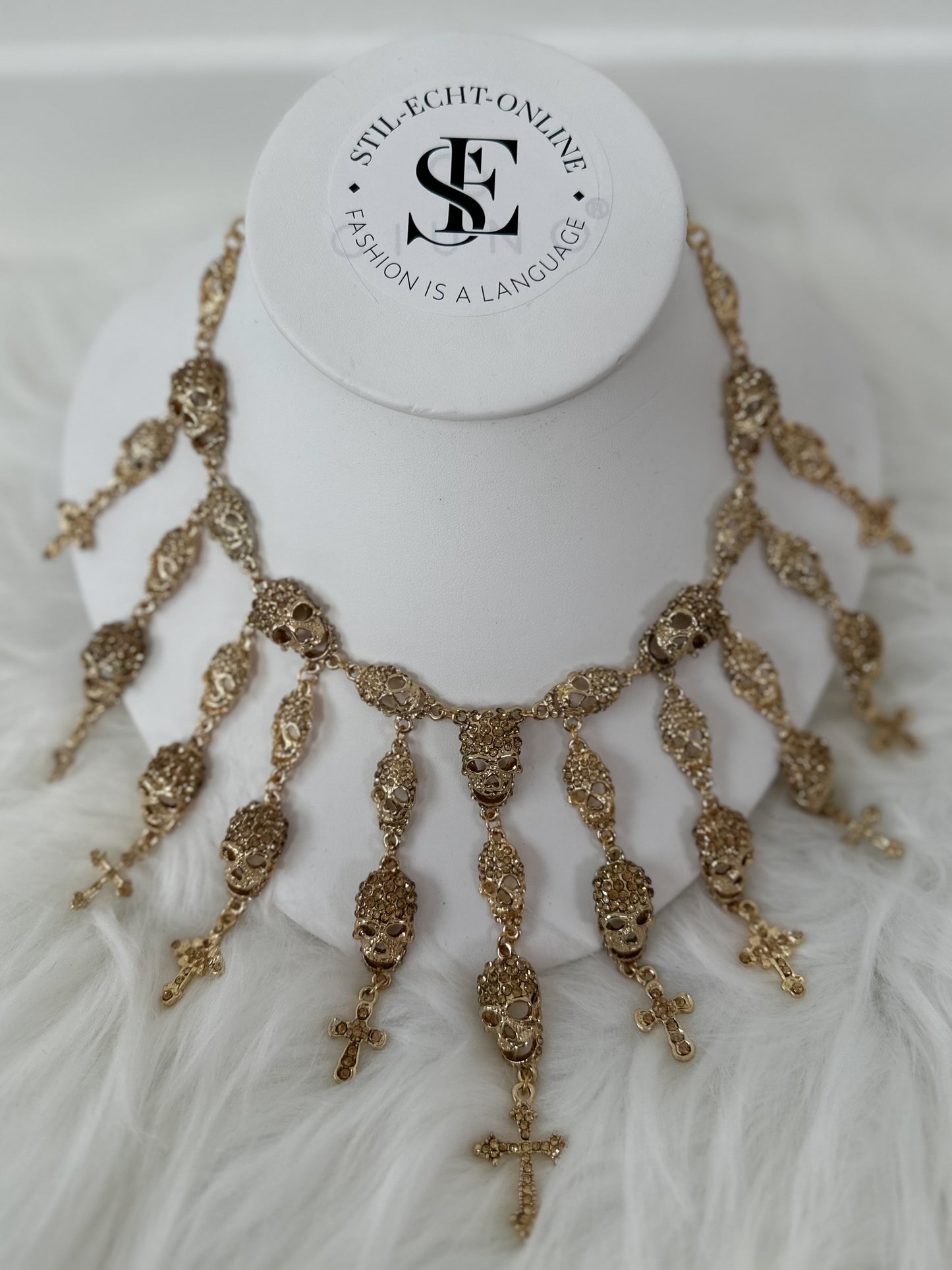 Necklace model "Sacred Vice"