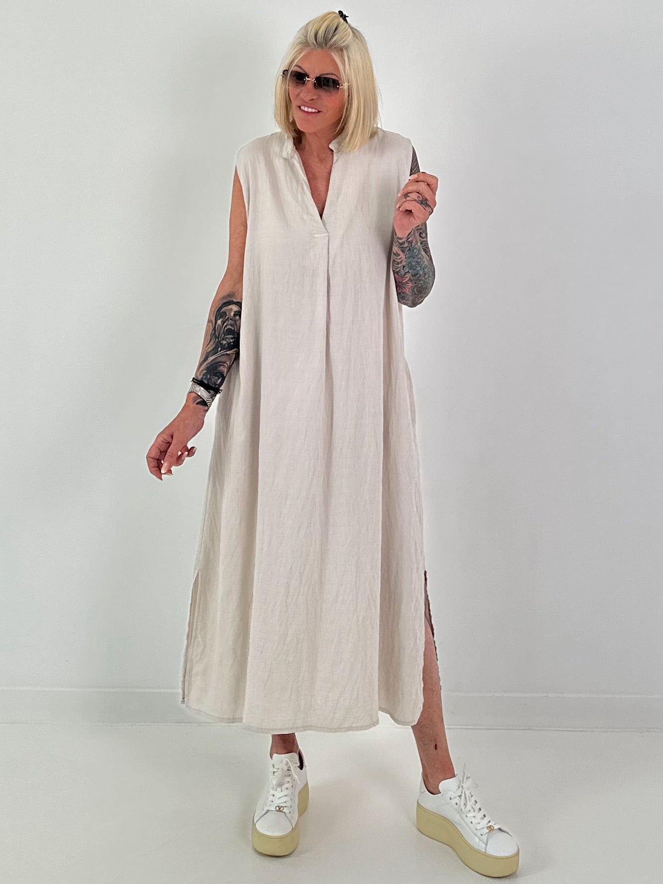 Luftiges Kleid - beige