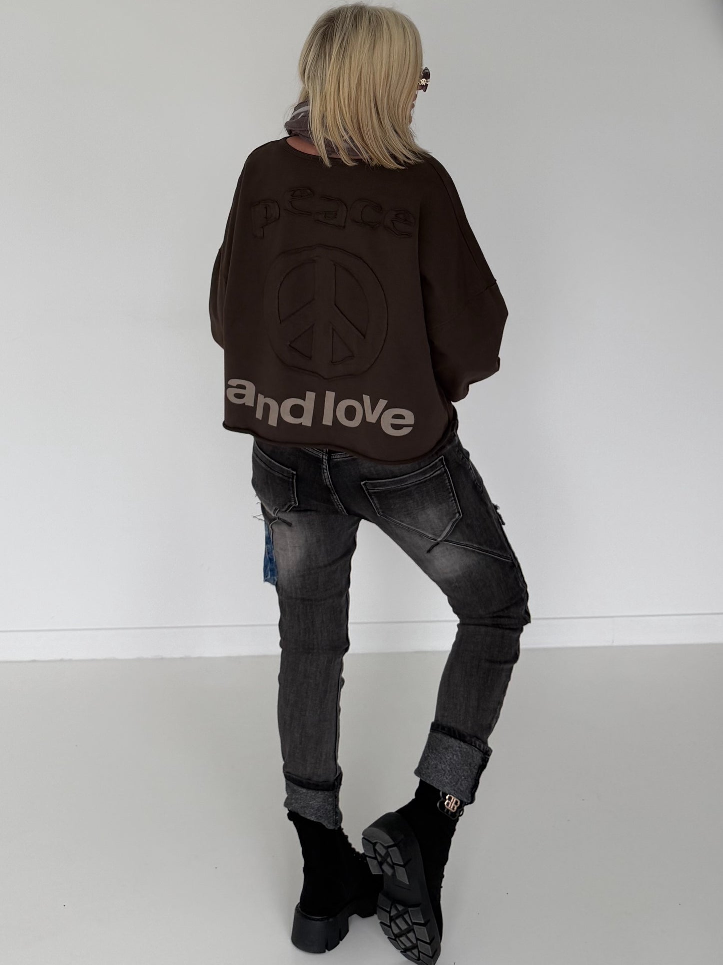 Sweater Peace & Love - mokka