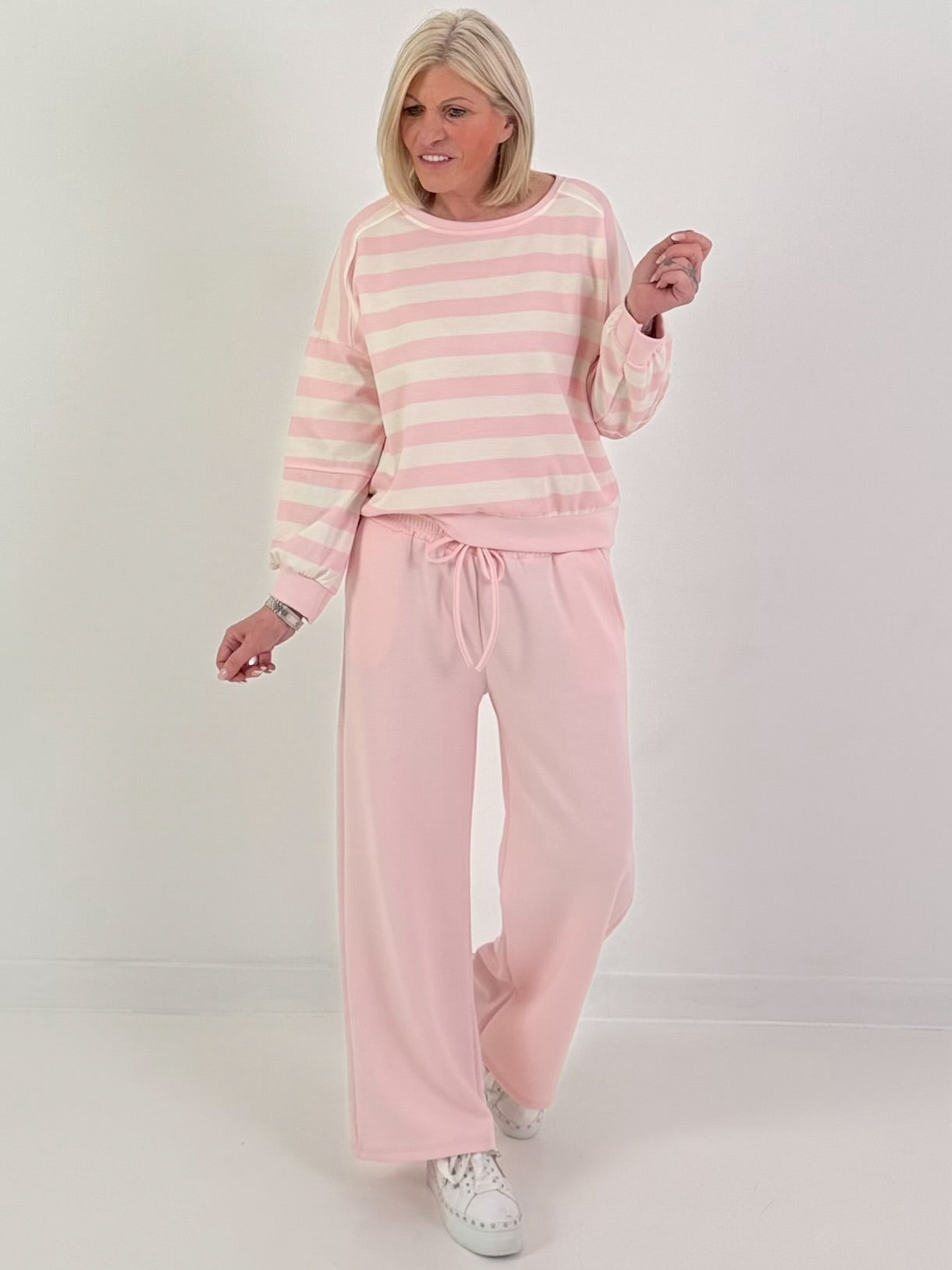 Zweiteiler mit Streifen - rosa-weiss