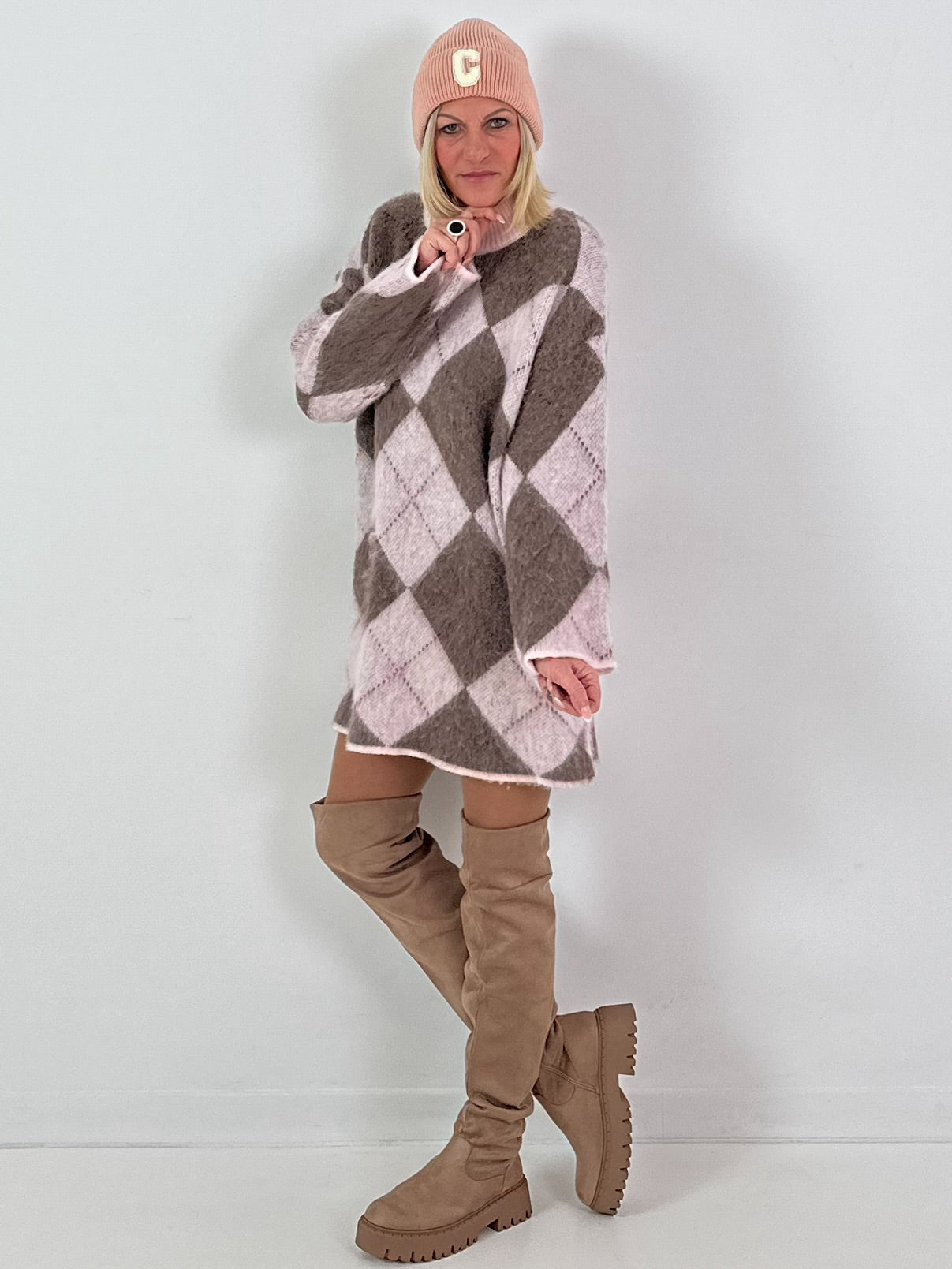 Lange trui/jurk model "Retro Diamond" - roze-taupe