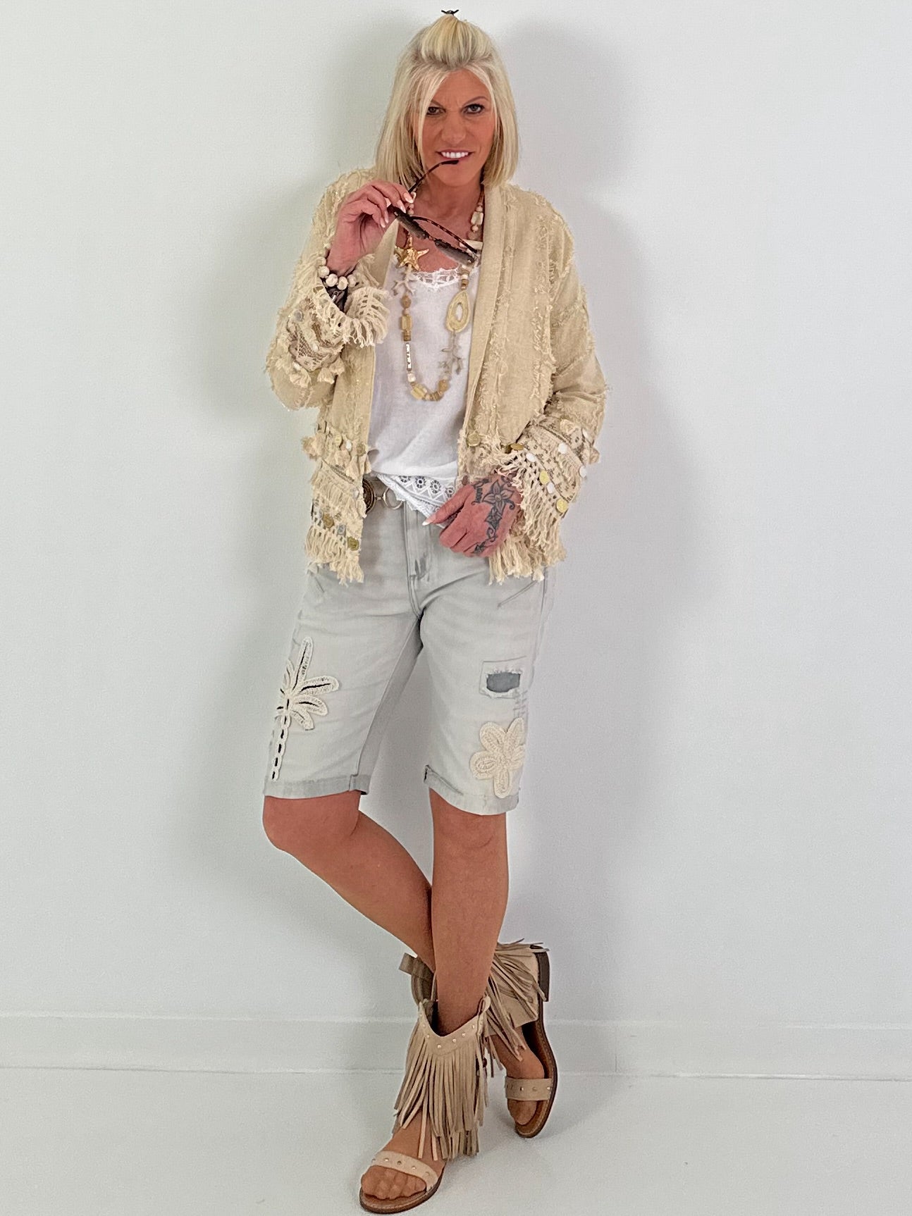 Boho Jacke mit aufwendigen Details- beige-gold
