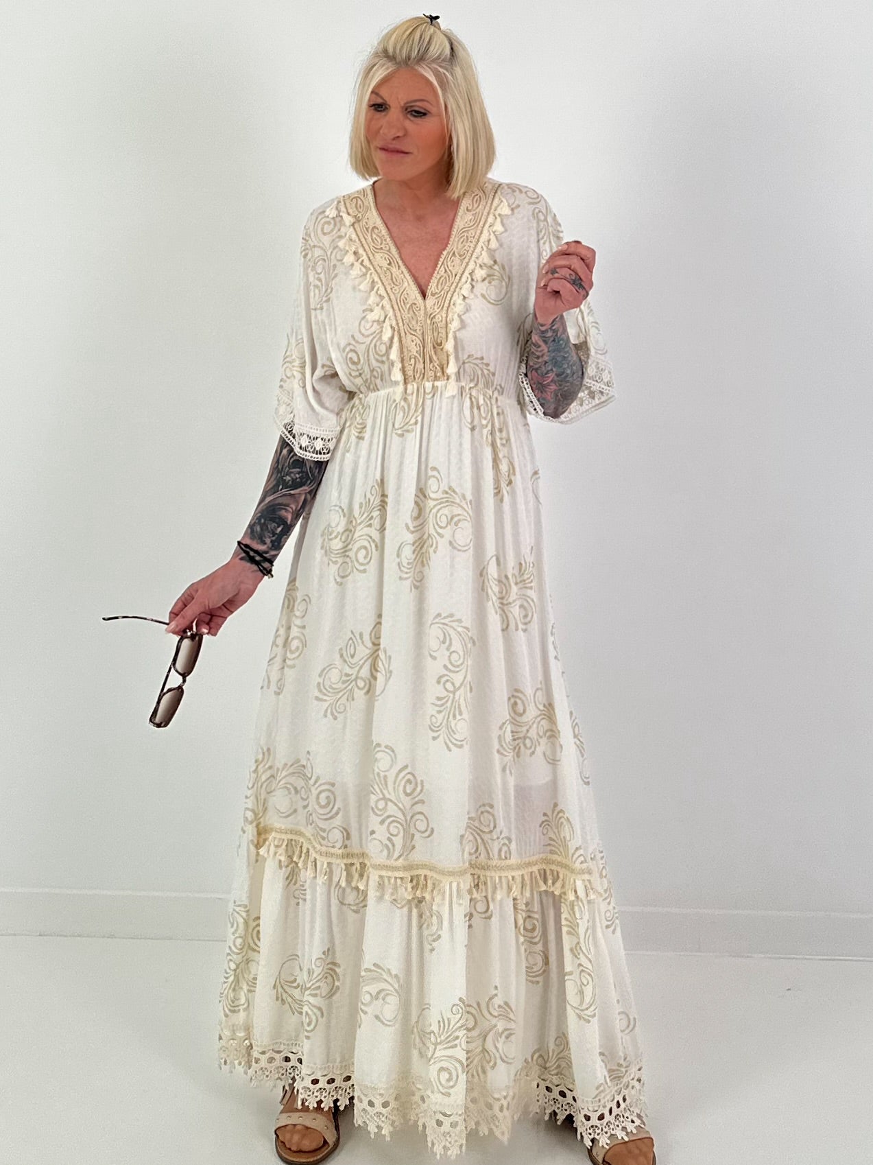 Boho dress with all-over pattern and crochet details - white