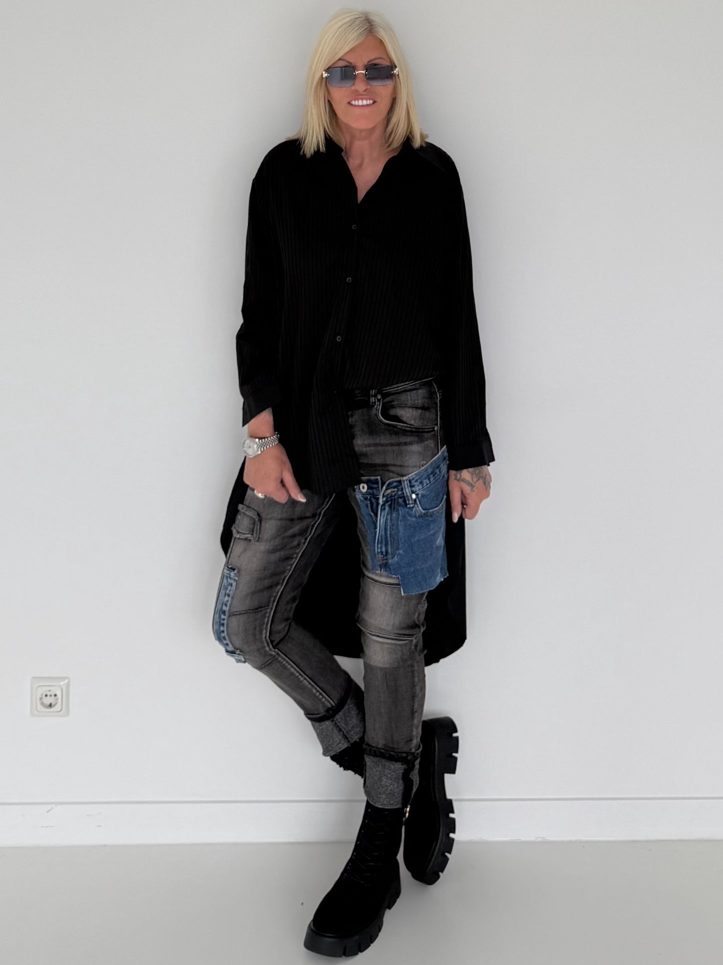 Hemdbluse mit Strukturstreifen - schwarz