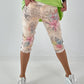 Capri Hose Allover-Print mit floralen Elementen - beige-mehrfarbig