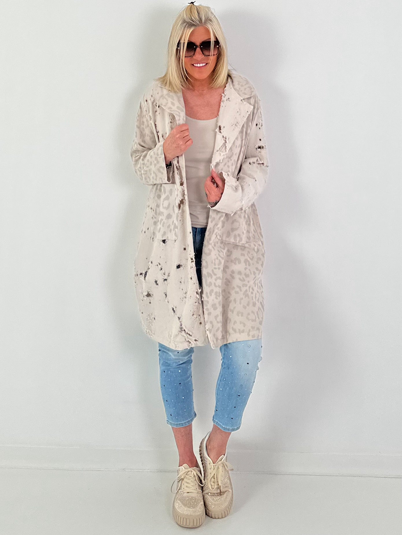 Destroyed Look Leopard Denim Jacket - beige