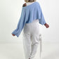 Cropped sweater model "Something" - lichtblauw-wit