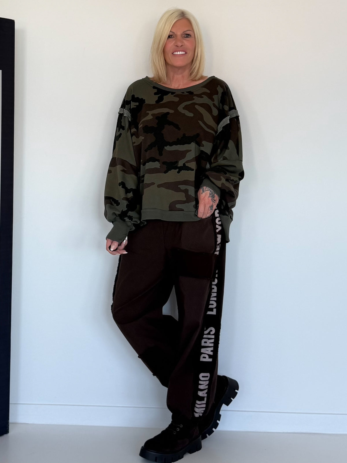 Sweater im Camouflage-Look - oliv-mokka-mehrfarbig