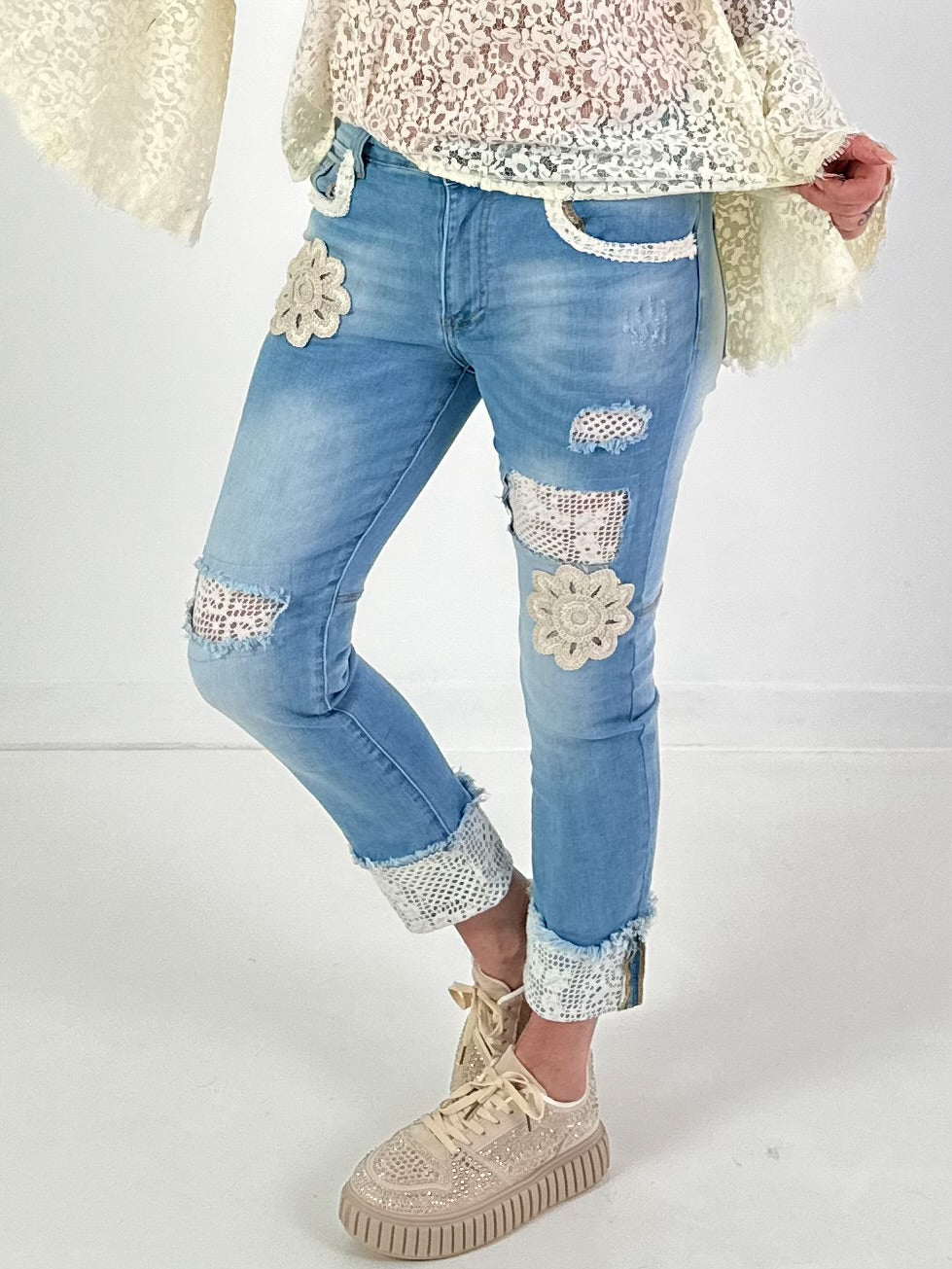 Jeans Hose Modell "Flower Patch" - denim