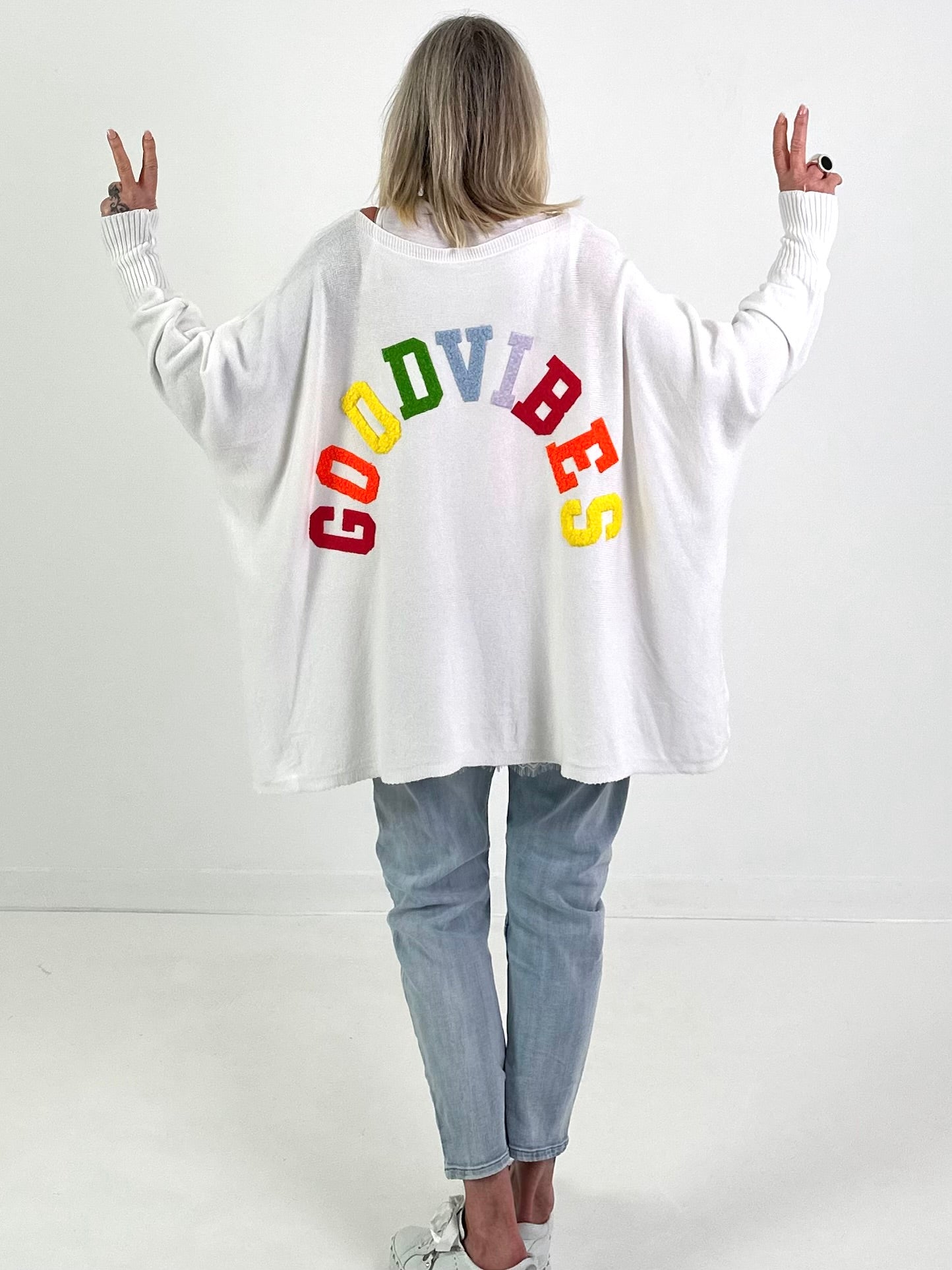 Pullover Good Vibes - weiss