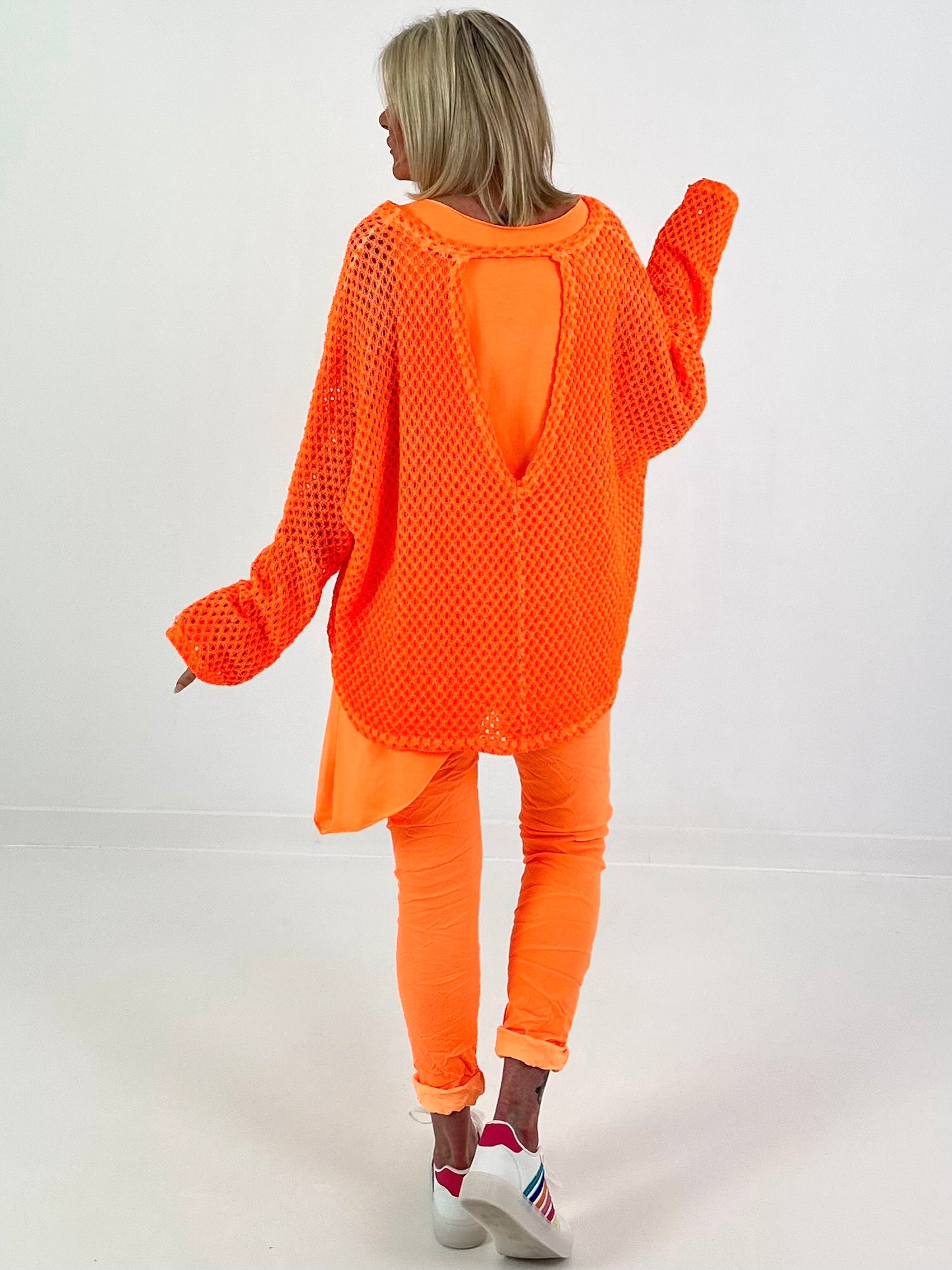 Crochet sweater with back cut-out - neon orange