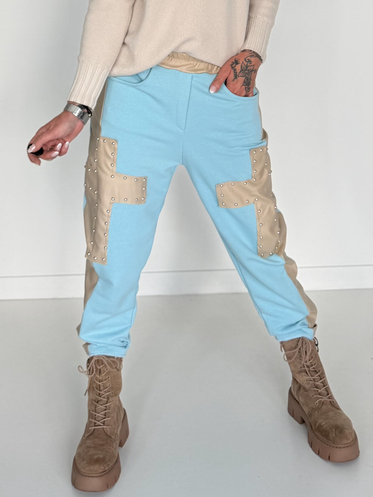Sweathose im Materialmix - hellblau -beige