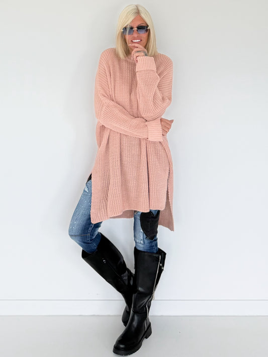 Long knitted jumper - pink