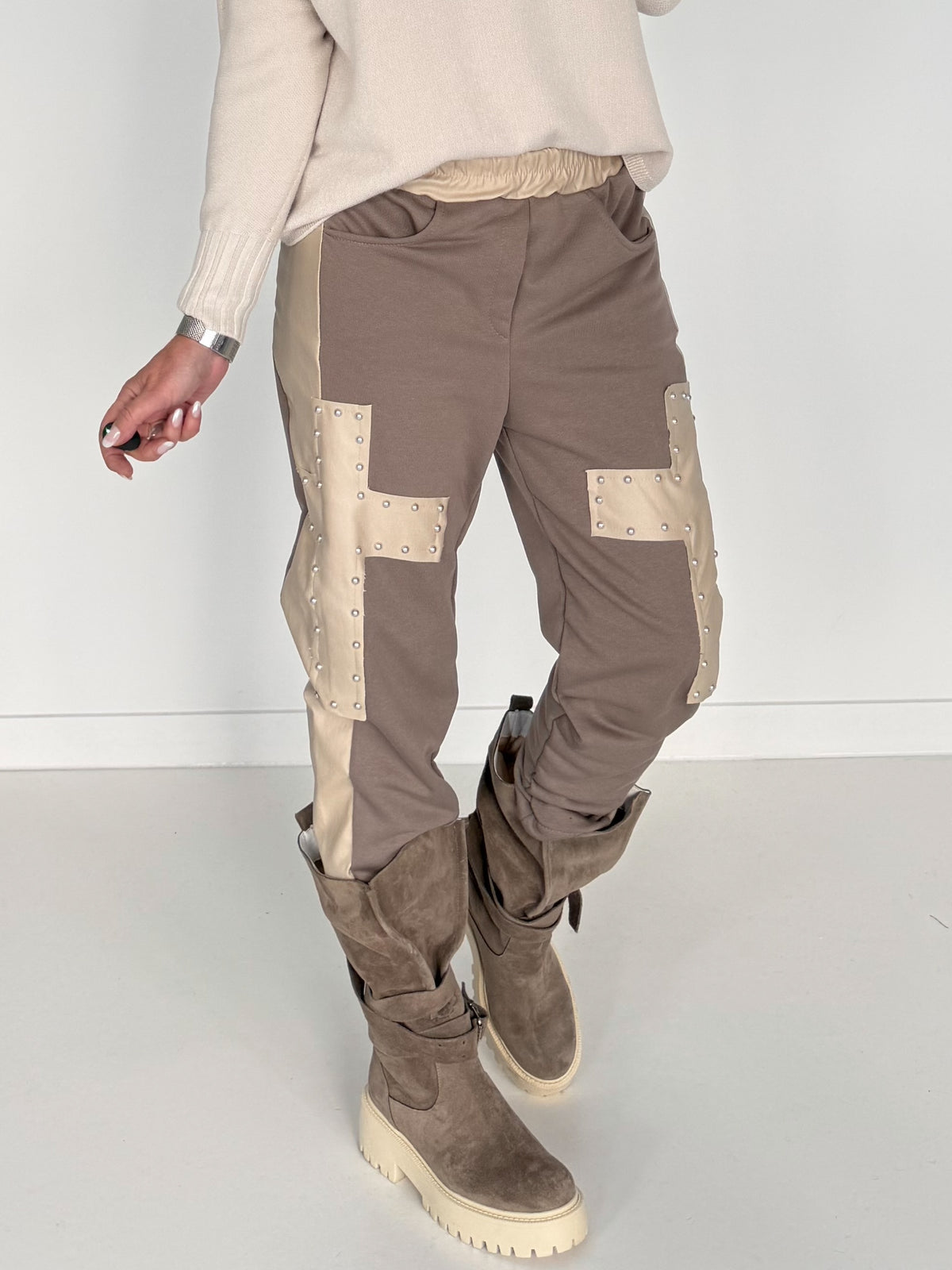 Sweathose im Materialmix - taupe-beige