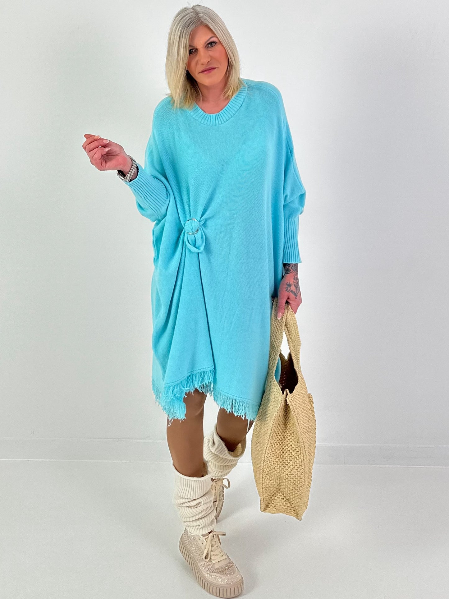 Strickkleid mit Fransen - türkis