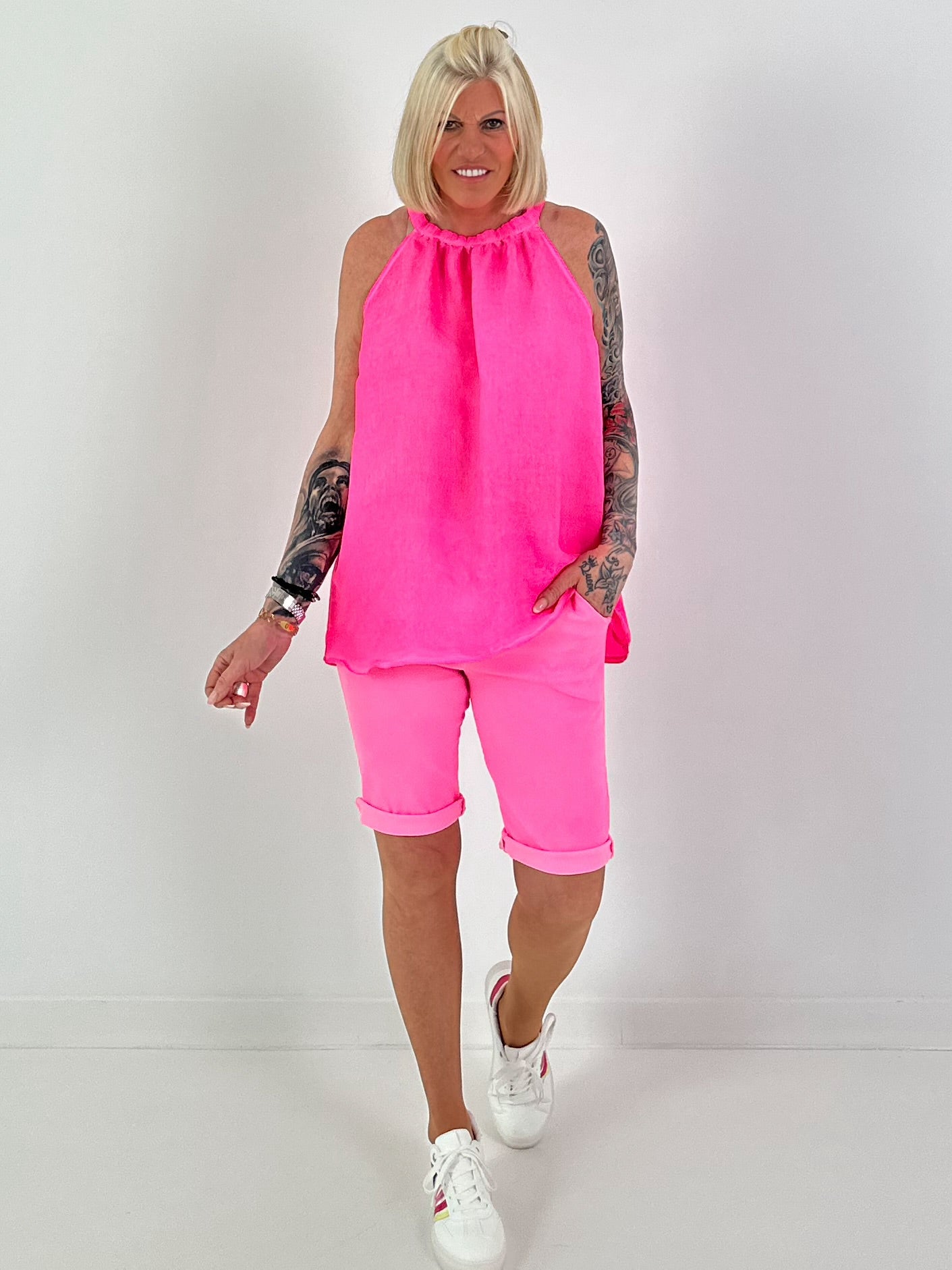 Light top - neon pink