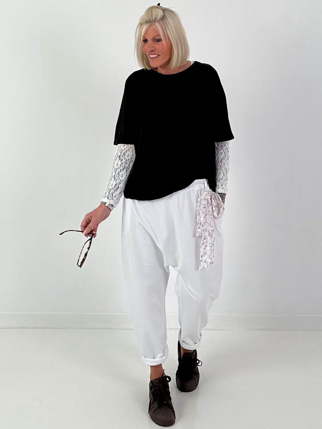 Crew Neck T-Shirt - black
