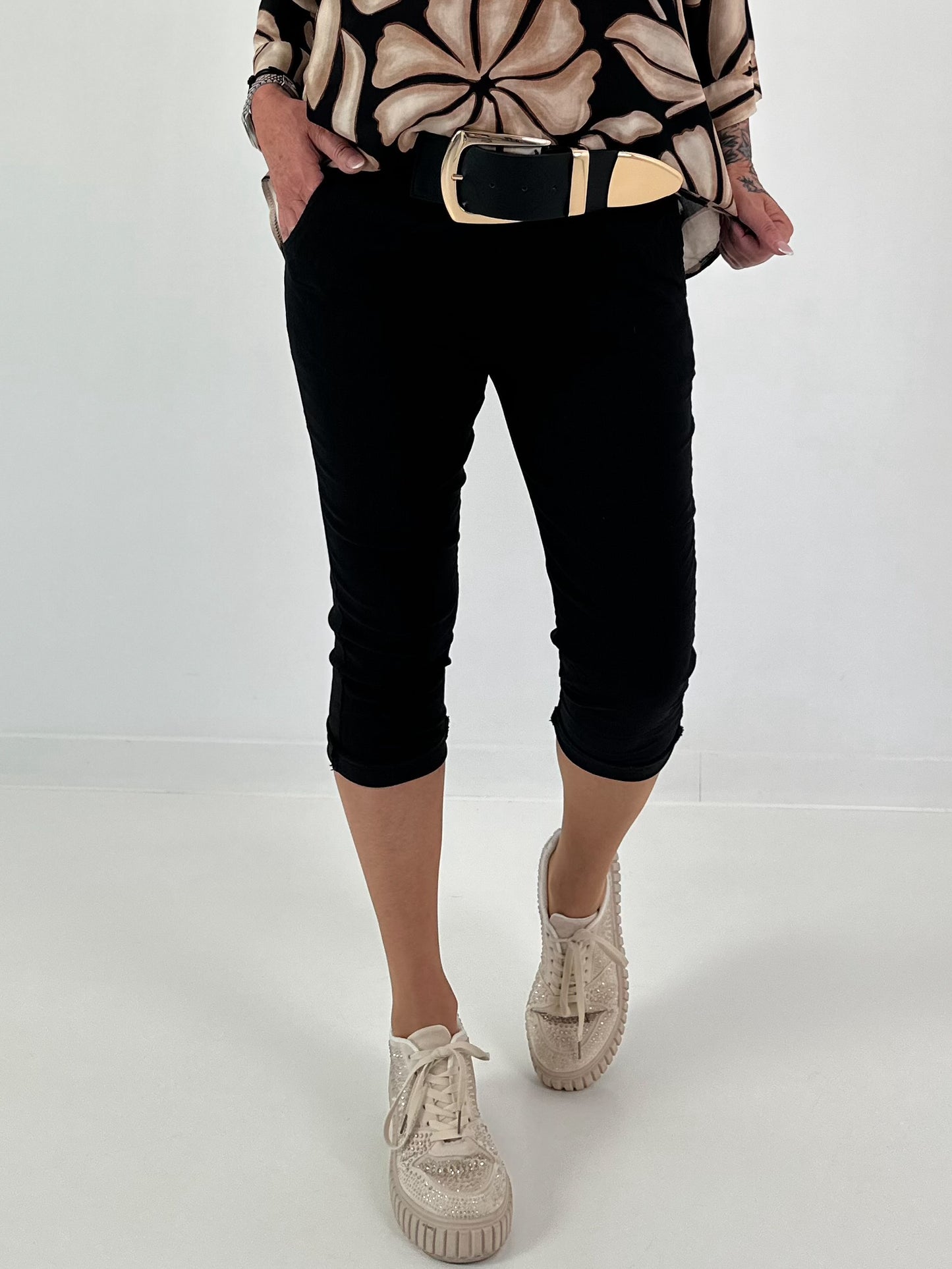 Capri Pants - black