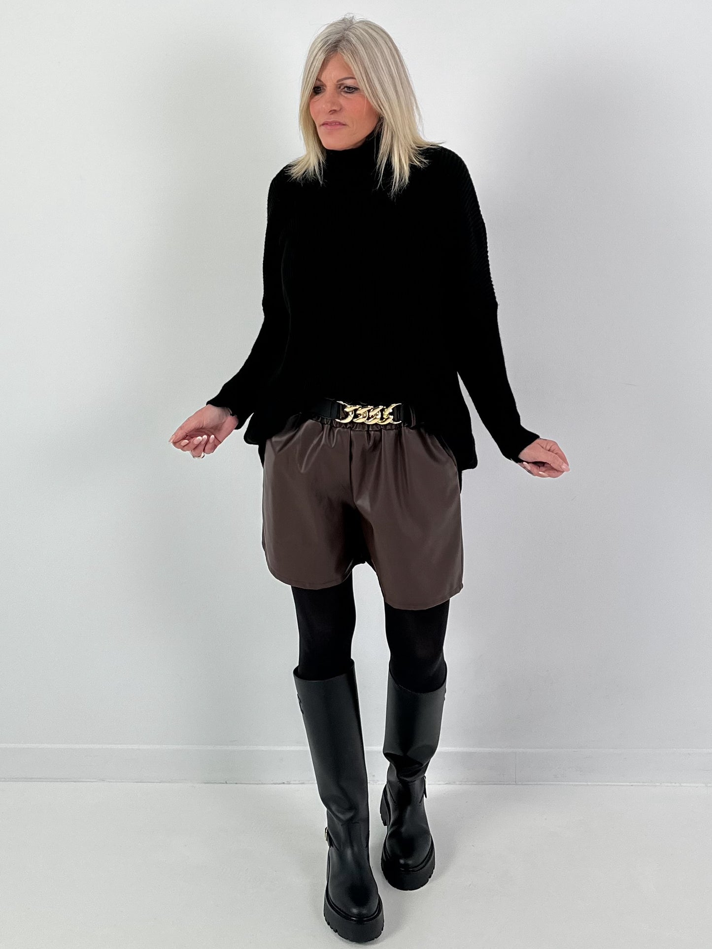 Turtleneck sweater model "NOIRA" - black