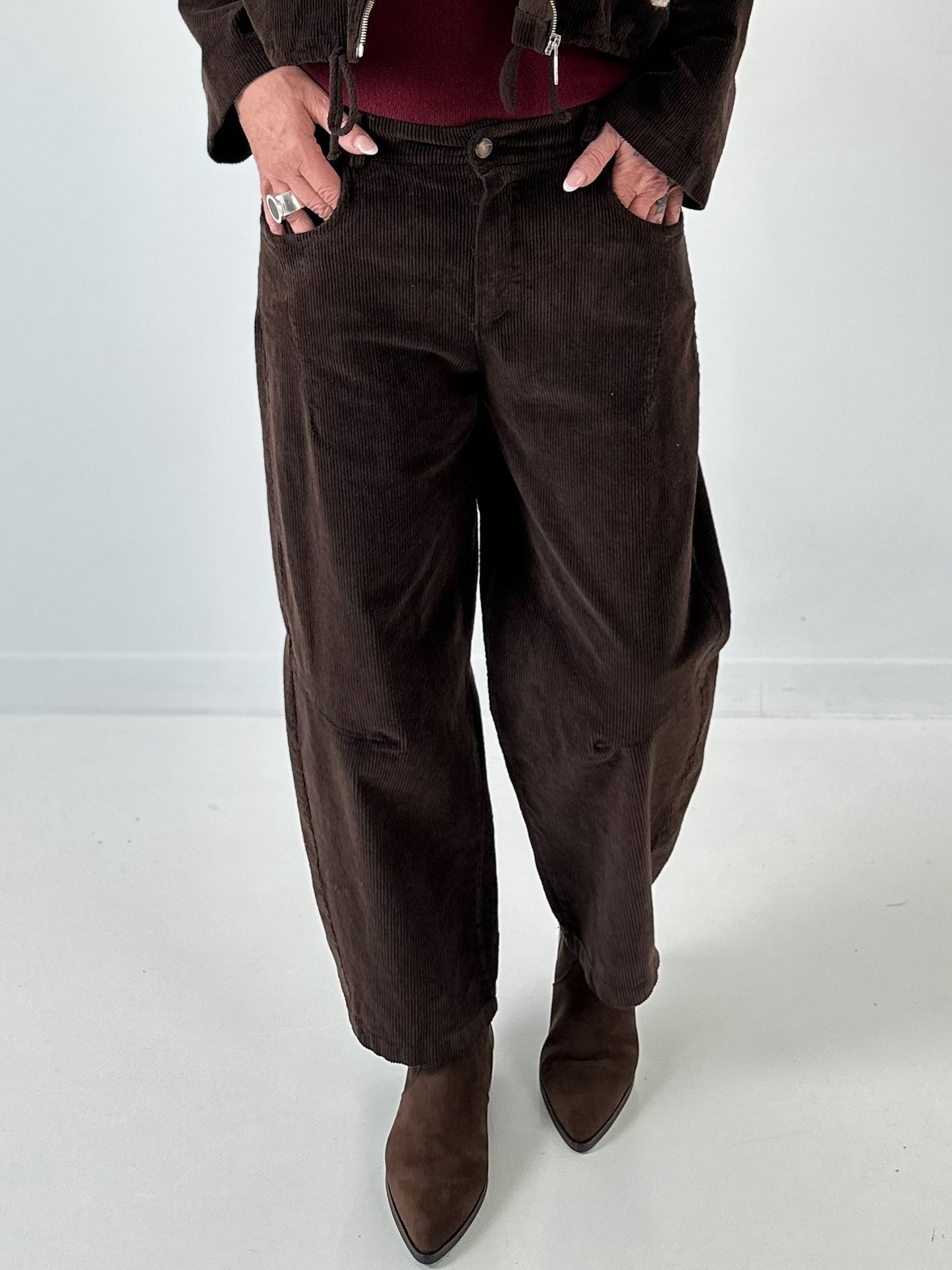 Wijde corduroy broek "Sarandra" - chocolade