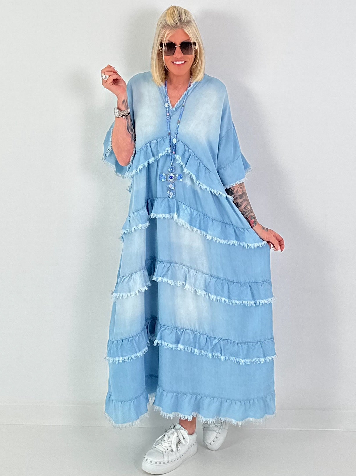 Jeans dress with ruffles - light blue