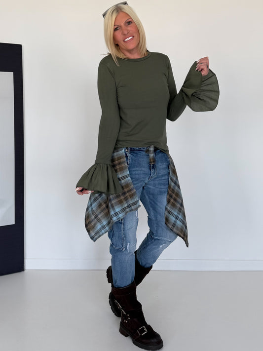 Shirt mit Trompetenärmelchen - oliv ( lieferbar ab 16.10.26)