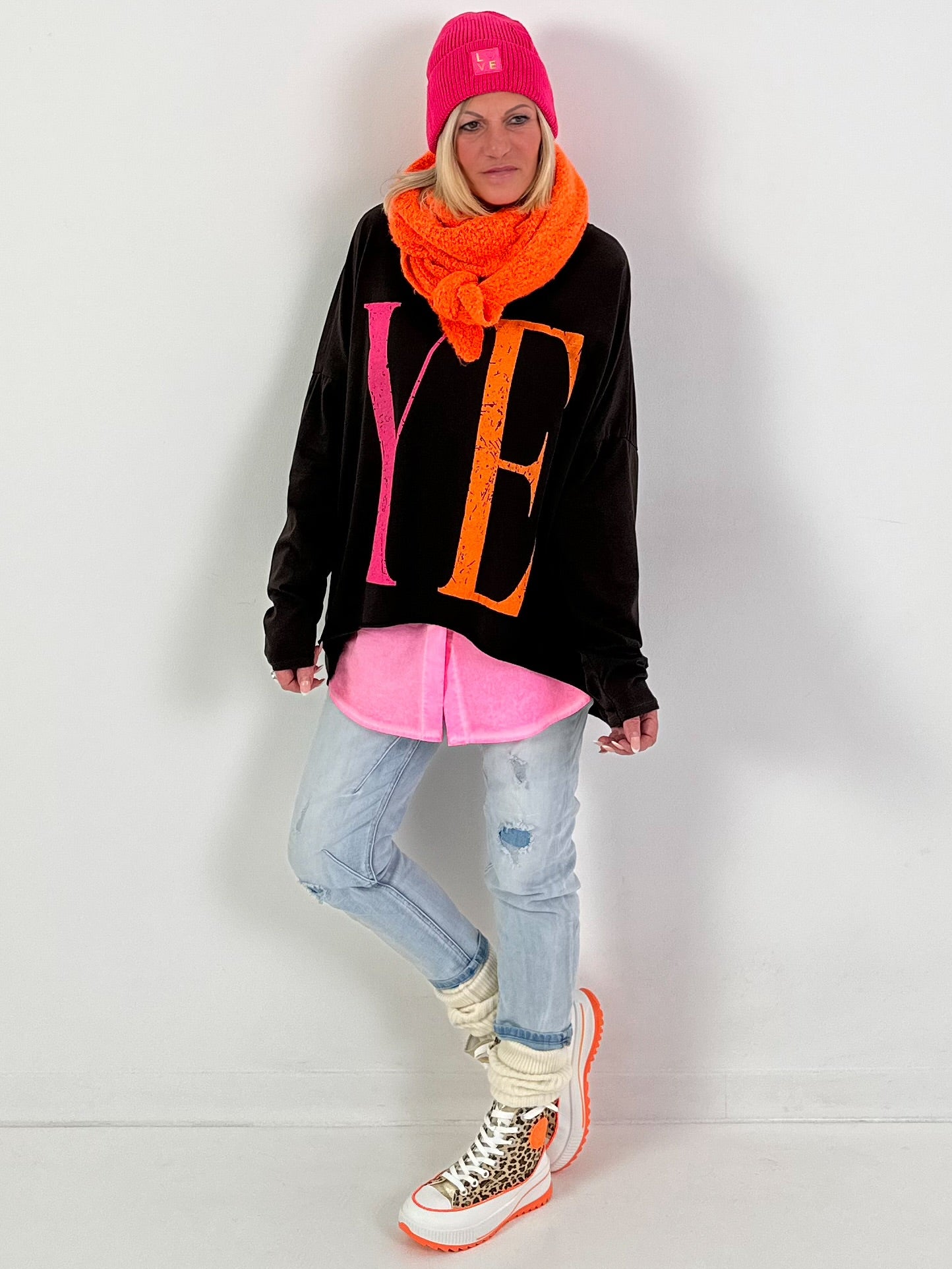 Oversized shirt model "YEAH" - coffee