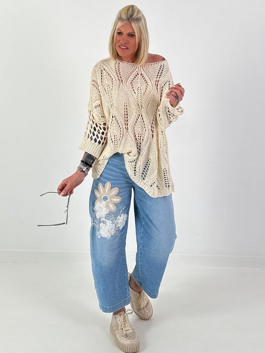Crocheted patterned sweater - beige