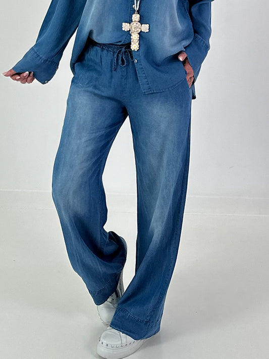 Light-wash, wide-leg jeans - dark blue