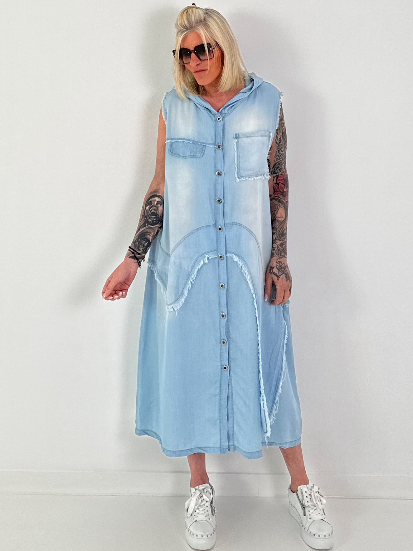 Hooded denim dress - light blue