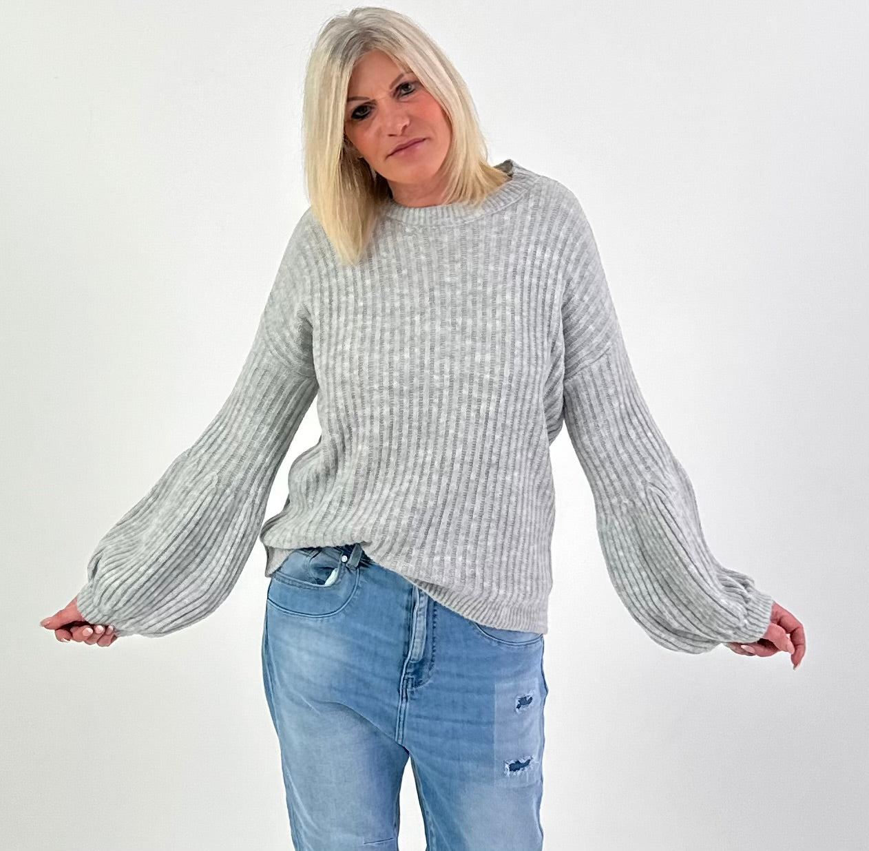 Pullover Modell "CloudSleeve" - hellgrau