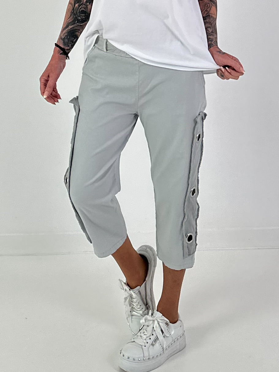 Broek met veteroogjes - grijs
