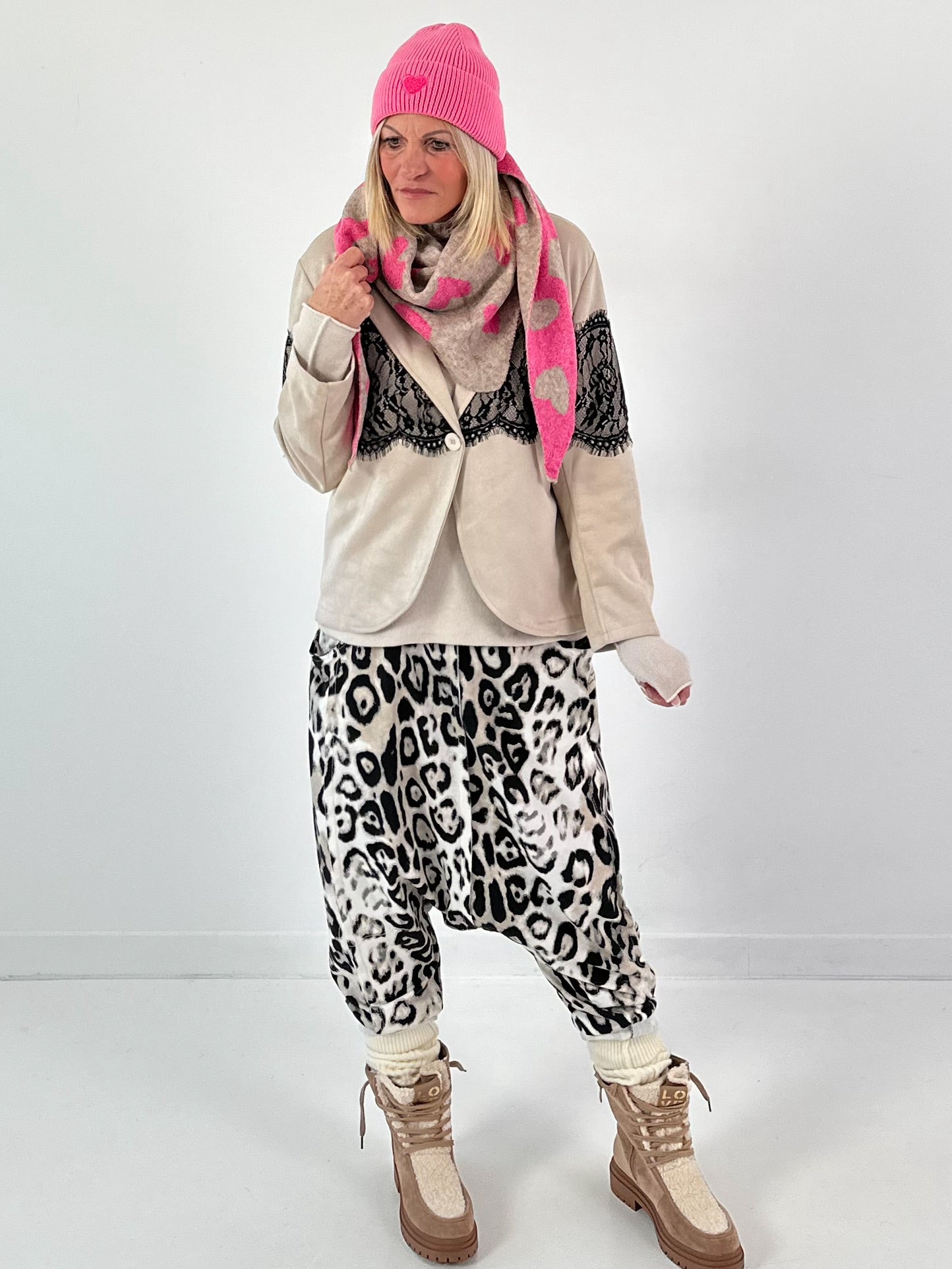 Suède-look blazer model "Lace Line" - beige