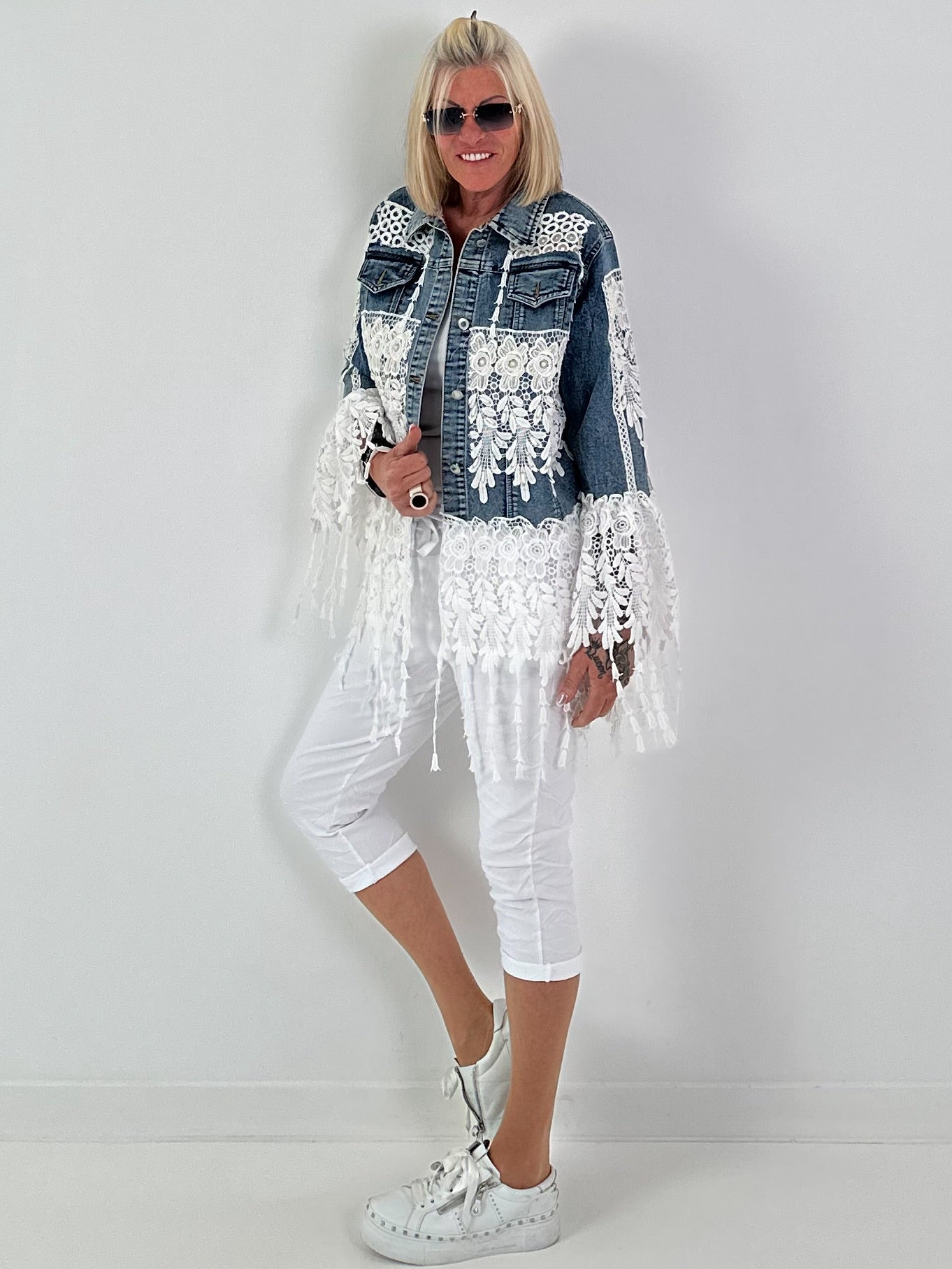 Boho Jeansjacke mit besonderen  Details - denim-weiss