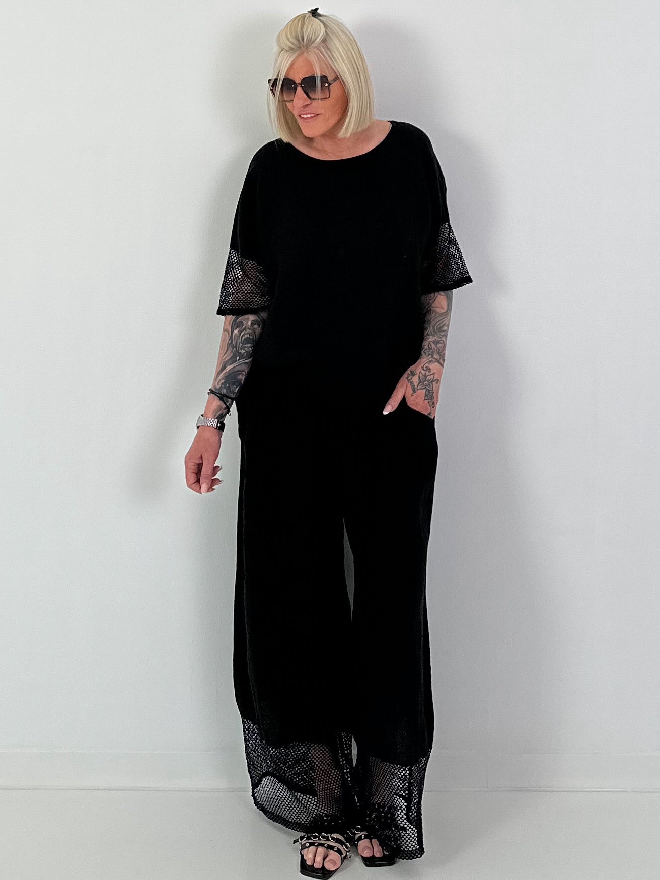 Linen shirt with short sleeves - black