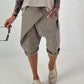 Baggy Short mit Überwurf und Tasche mit Details - taupe