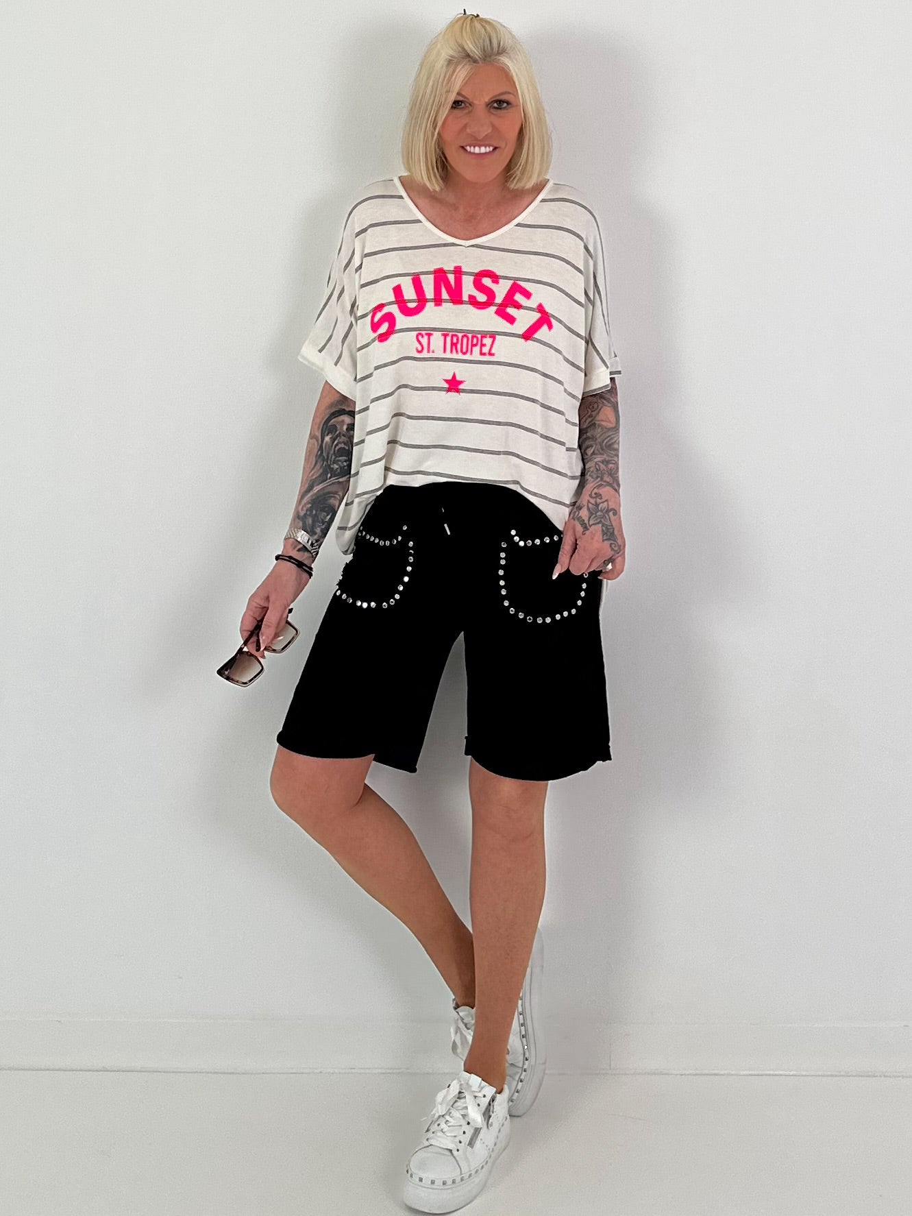 T-Shirt mit Streifen Sunset - ecru-schwarz