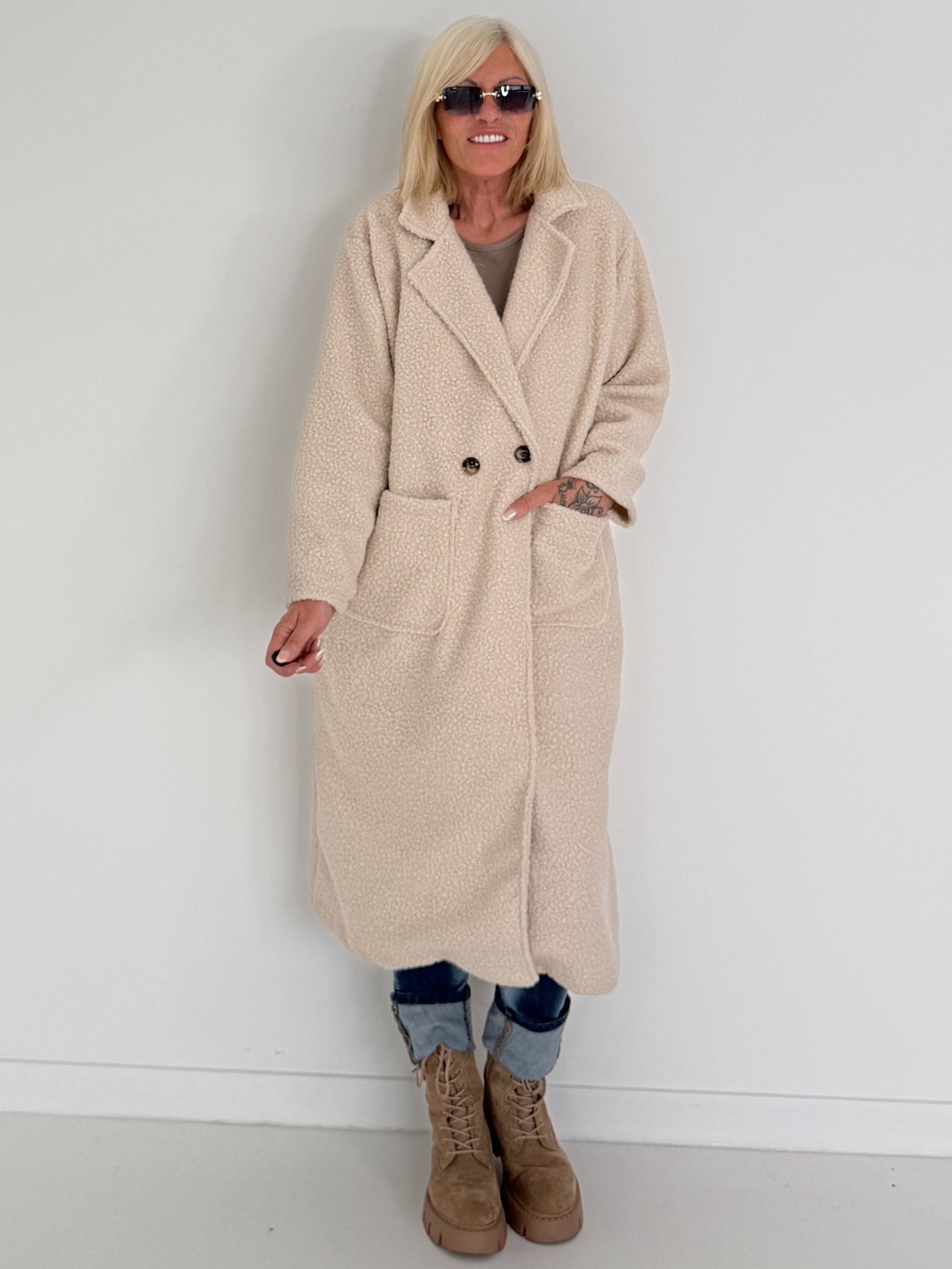 Weicher Bouclé Mantel - beige