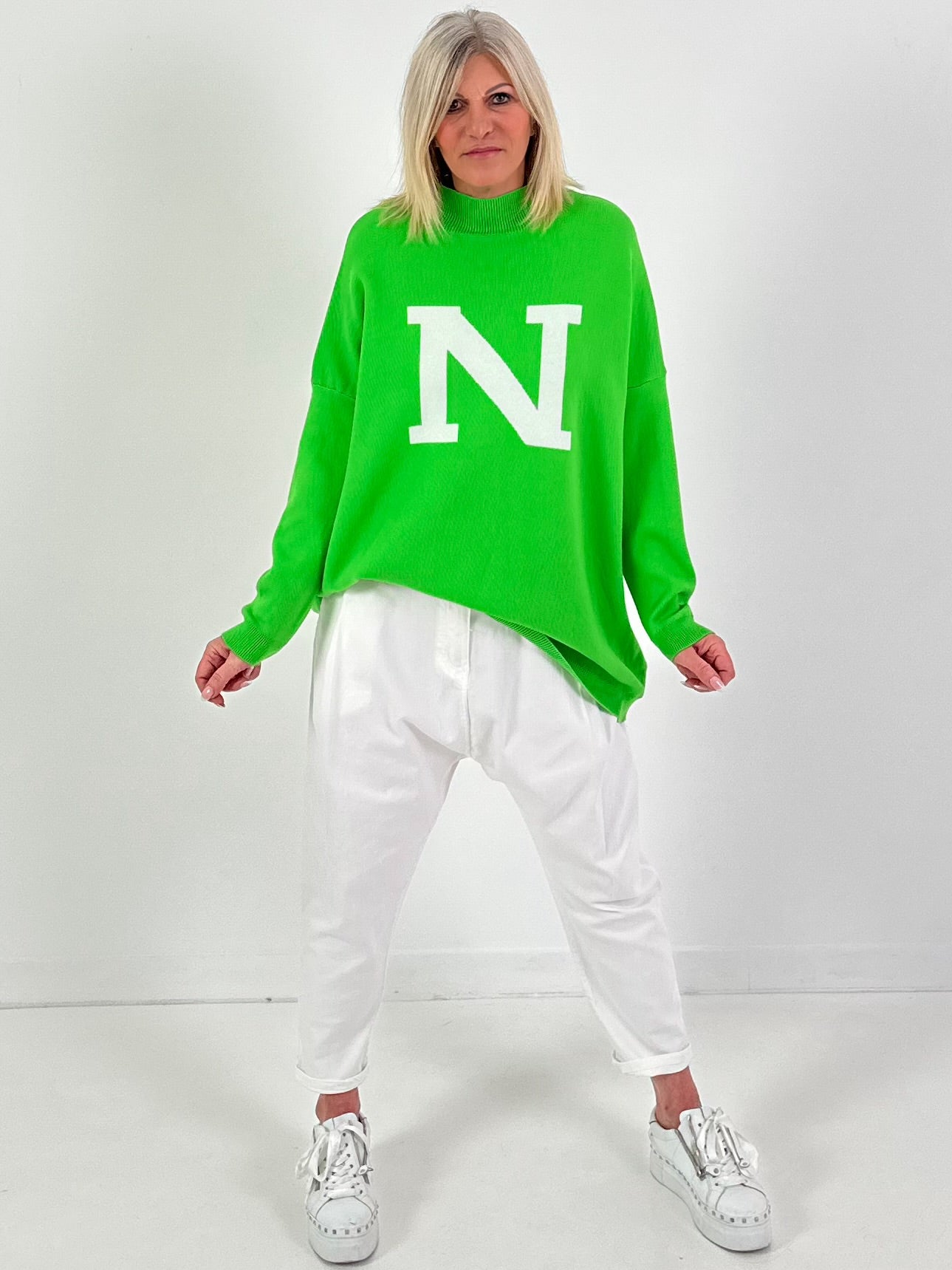 Pullover Modell "N-Edition" - apfelgrün ( lieferbar ab ca. 12.12.25)