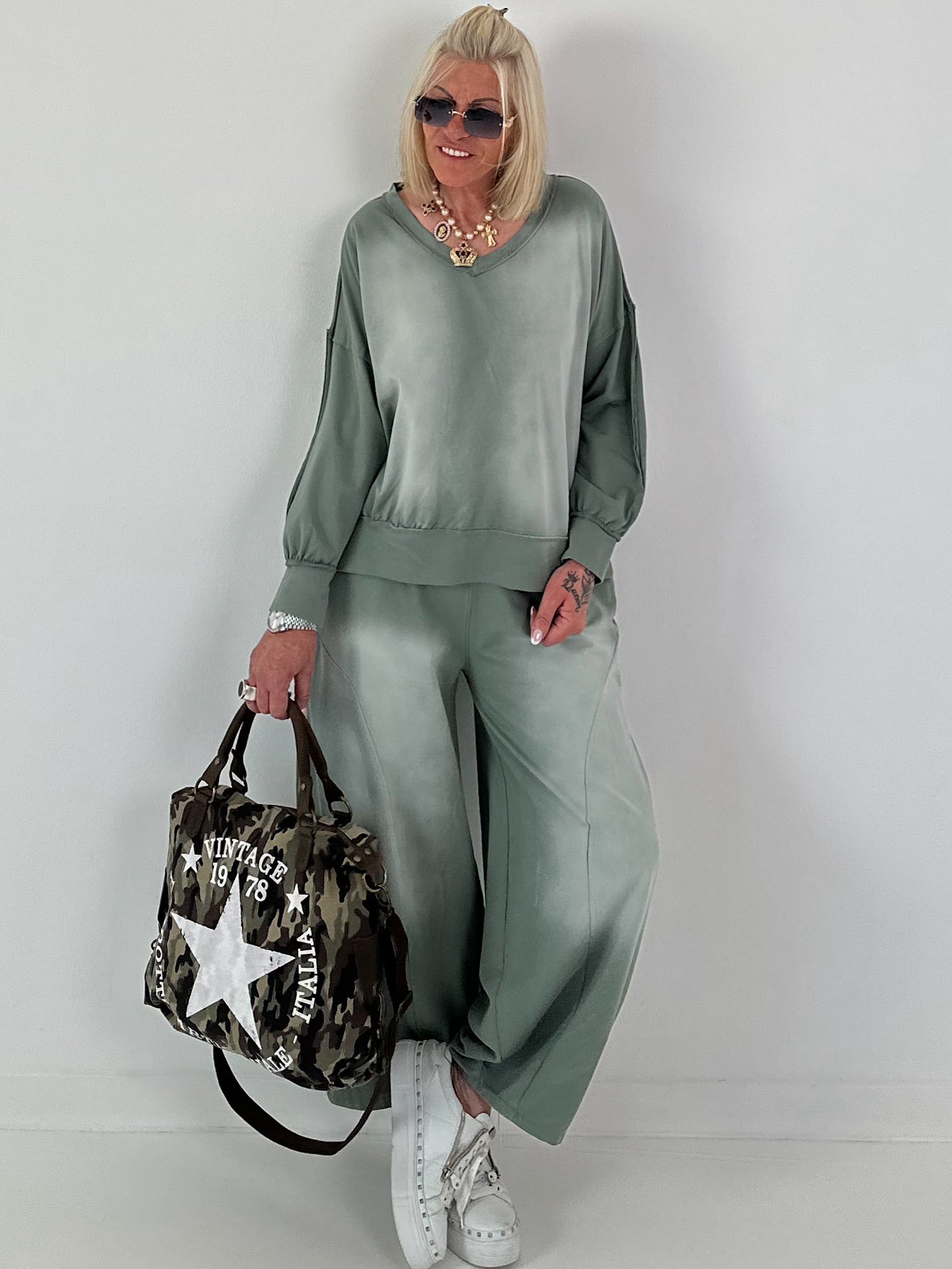Casual sweatshirt in used look - kaki
