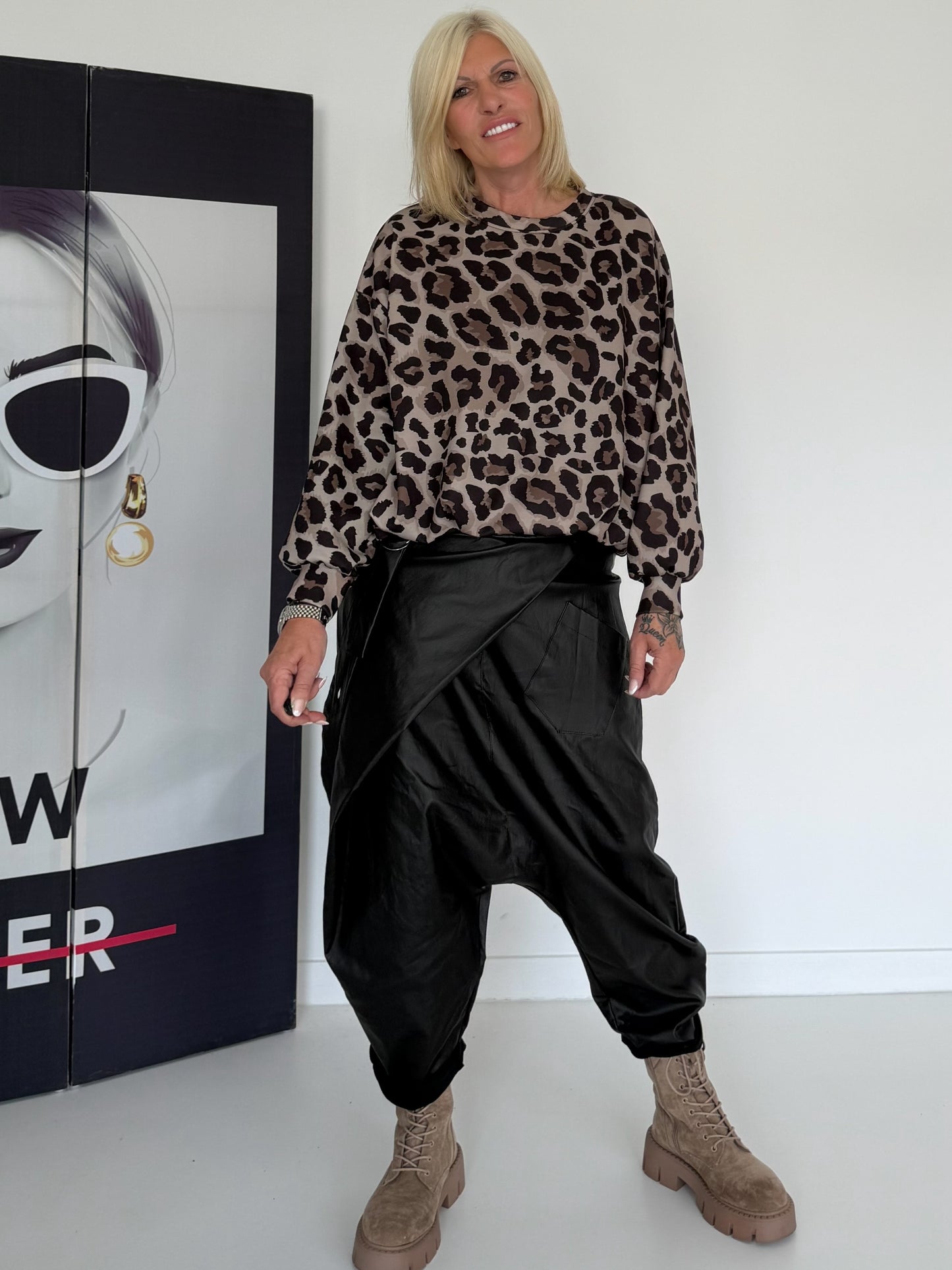Ballonsweater im All Over Leo-Look - beige-leo-mehrfarbig