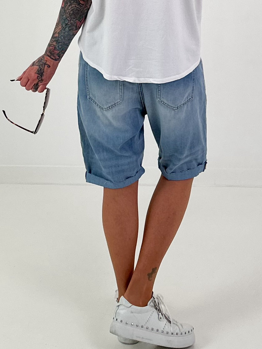 Short denim baggy shorts