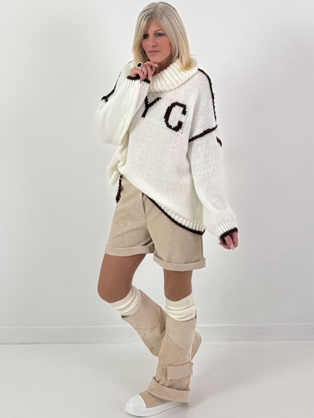 Trui model "Cozy City Chic" - ecru